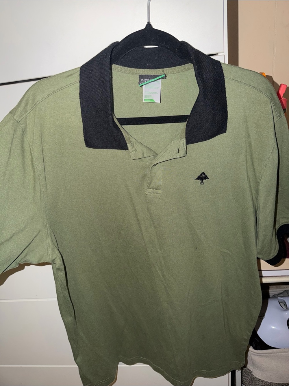 Lrg Olive Green Polo with Black Collar